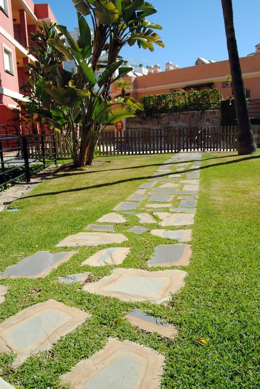 Apartamentos Turísticos Añoreta Rincón de la Victoria Exterior foto